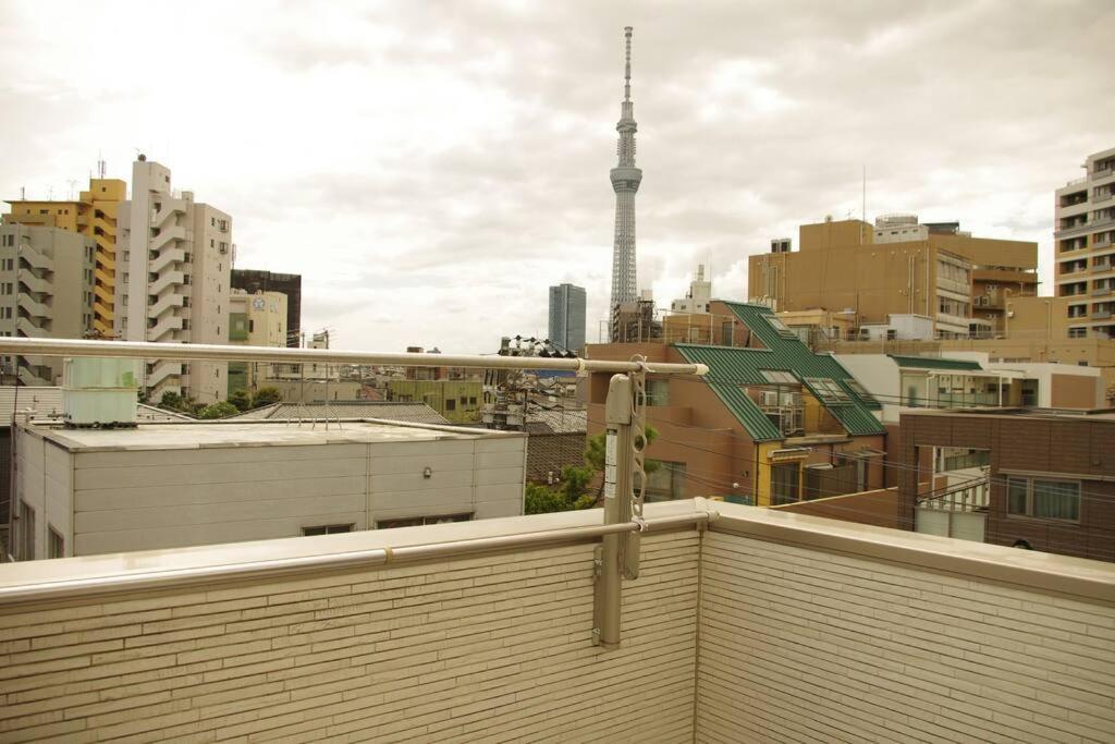 5Ldk3Toilets: 最近の駅6分・スカイツリー電車1分・浅草電車4分・Nrt電車60分 Apartment Tokio Exterior foto
